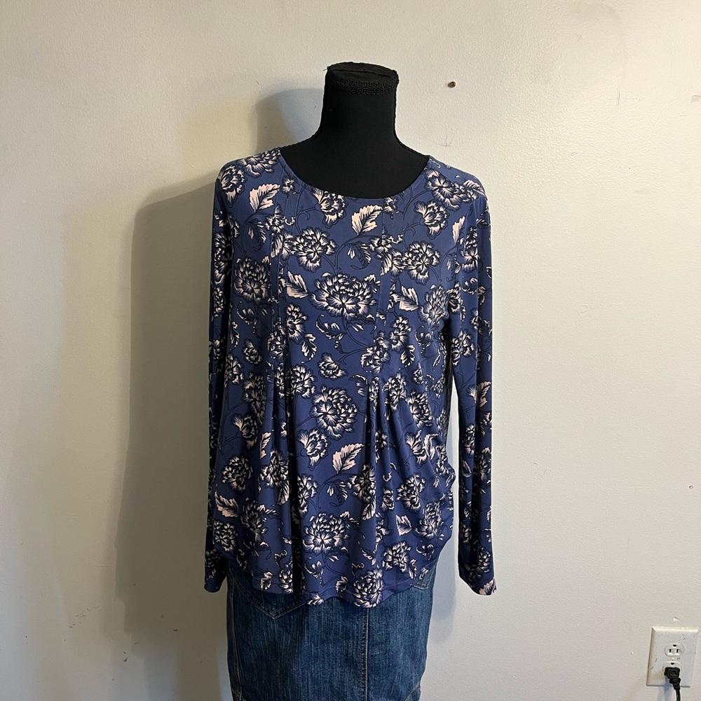 Banana Republic Women's Navy Floral Long-Sleeve Top